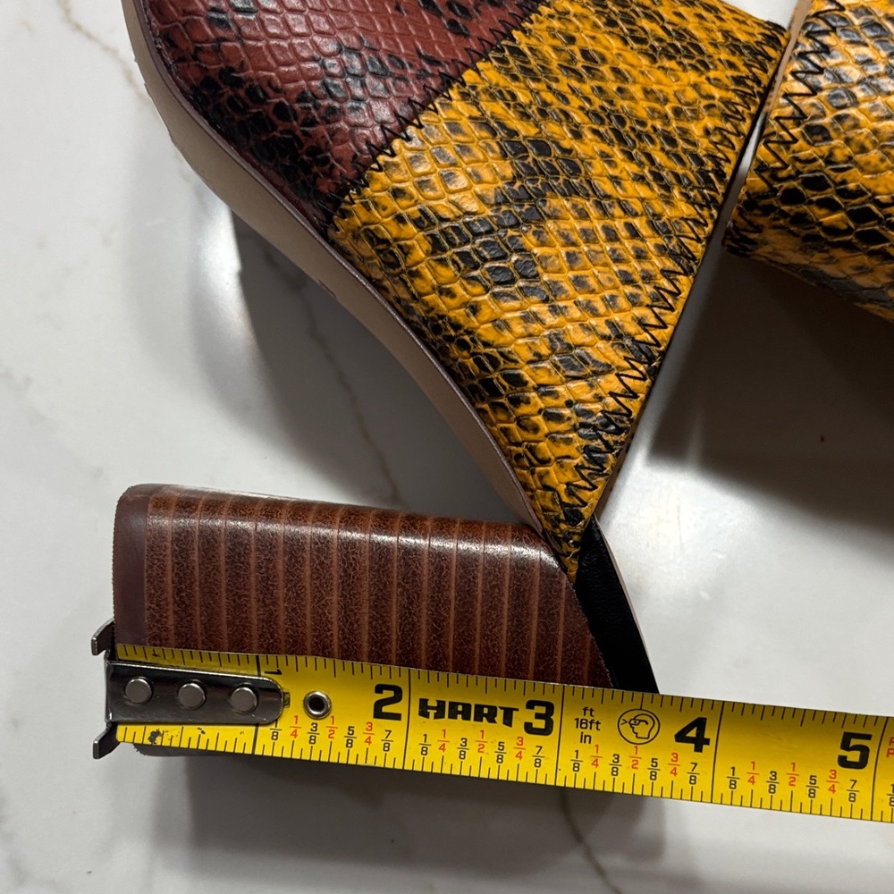 Gibson Latimer Women's Yellow and Brown Snake Print Mules - Picture 11 of 14